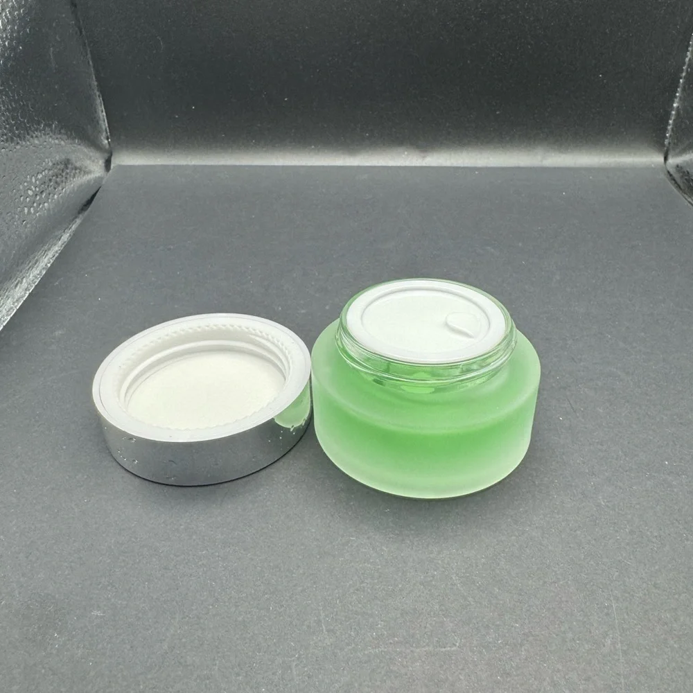 New Revolution XX Hydra Quench Primer Full Size London Brand - Picture 5 of 5